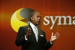 Symantec'te 10 yıl CEO'luk yapan Thompson görevinden ayrıldı
