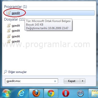 Windows 7 Giriş Ekranına Arka Plan Resmi Yerleştirme