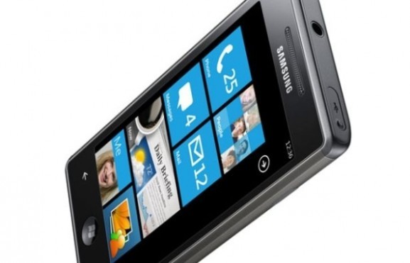 Karşınızda Windows Phone 7