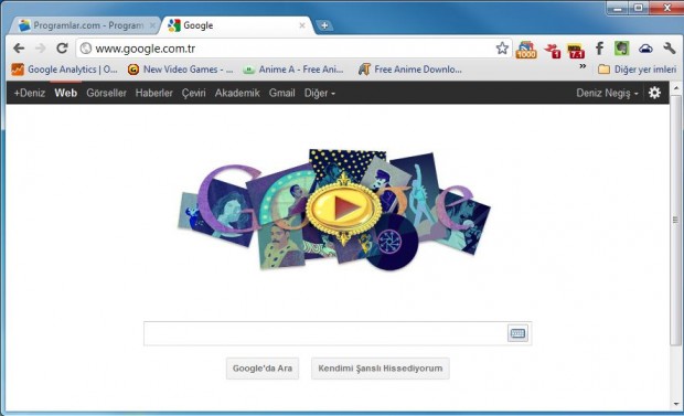 Google, Freddie Mercury\ nin doğum gününü kutluyor.